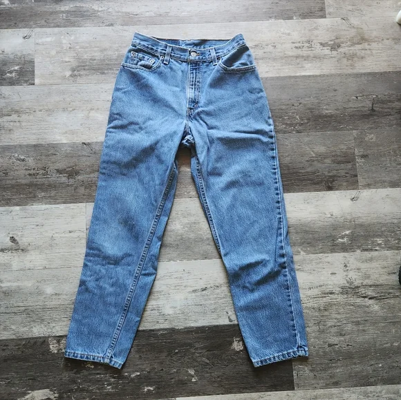 Vintage Levi's 550s - Picture 5 of 12